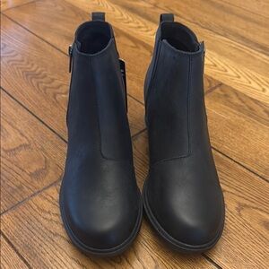 Sorel Evie II Zip Boots